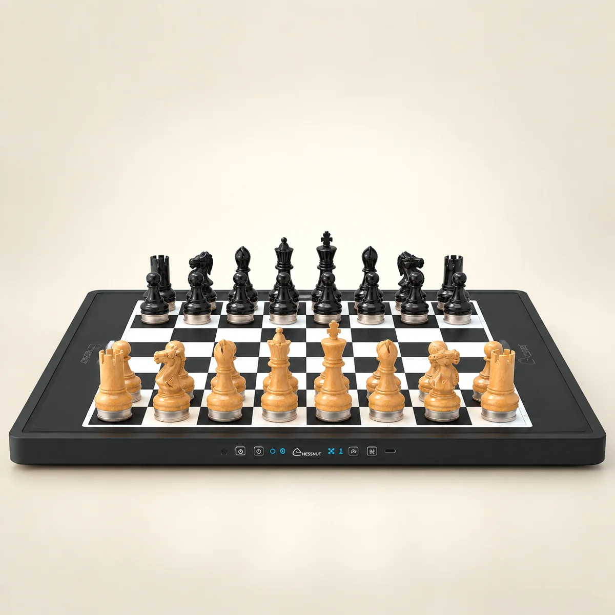 Chessnut Move (деревянные фигуры) — Роботизированная доска с автоперемещением фигур — версия с деревянными фигурами